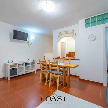 Con Piscina E Spiaggia, Per Famiglie! Hébergement de vacances